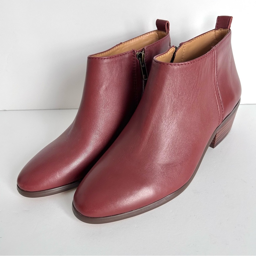 J. Crew Factory Ankle Boots. Brown. Size: 7 - Picture 3 of 13